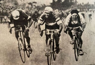 Foto_Sport_I_n_4_17_11_1951_30